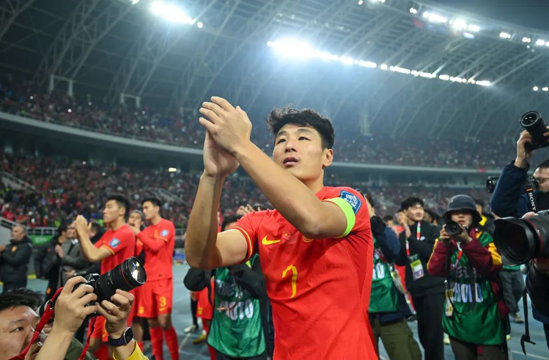 武磊成功零封莱比锡，门将赛后获得全场最佳